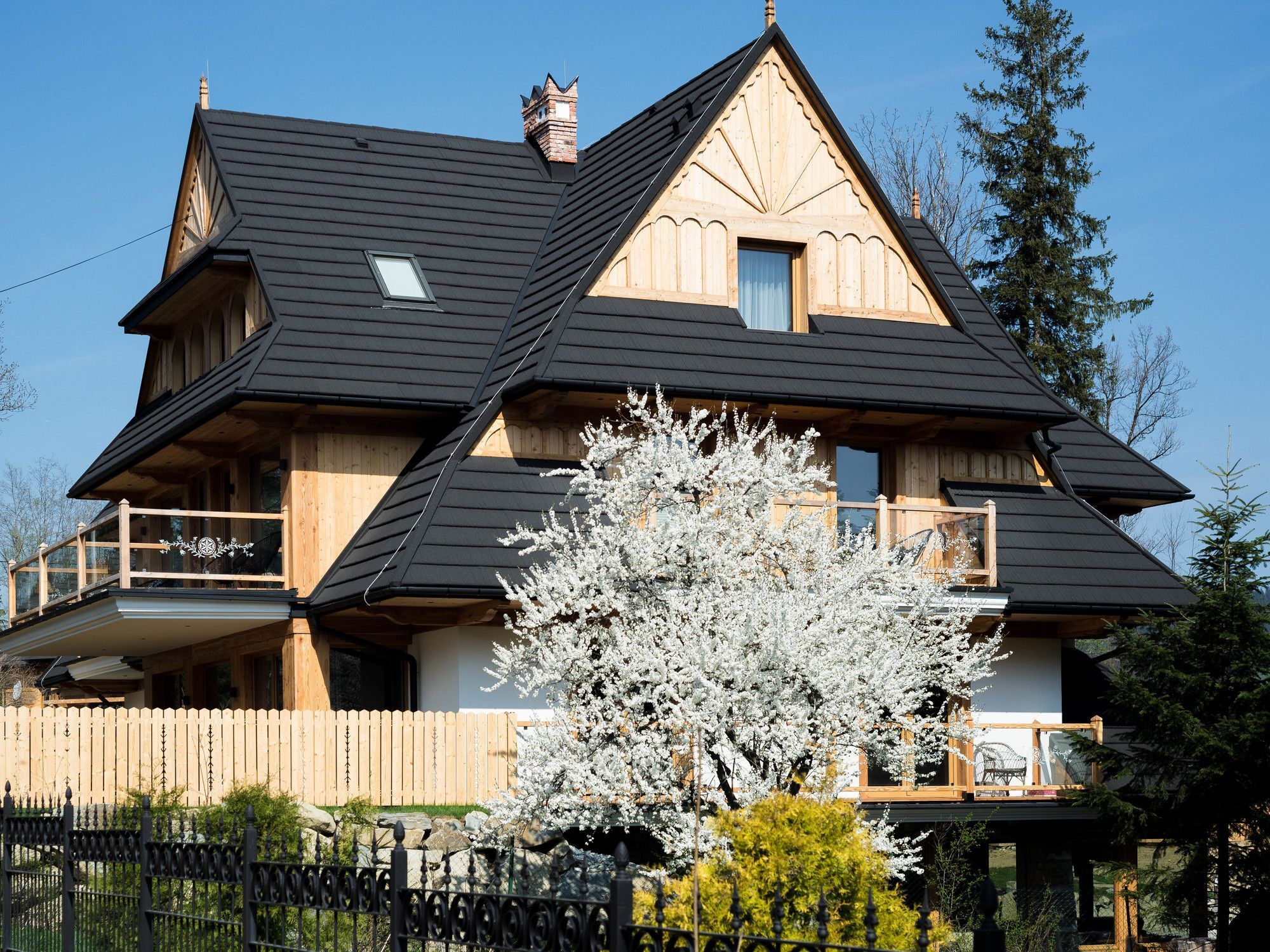 Biala Owca Bed and Breakfast Zakopane Exteriör bild A house in the village